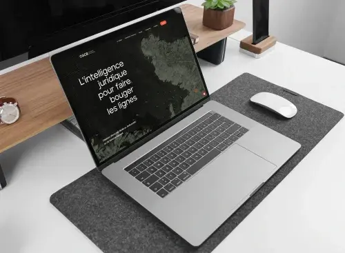 Mockup du site internet créé pour le cabinet d'avocats CGCB